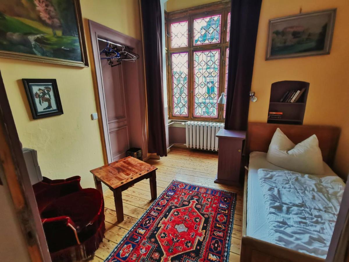 Hummel Hostel - Historische Stadtvilla Mit Garten Weimar  Luaran gambar