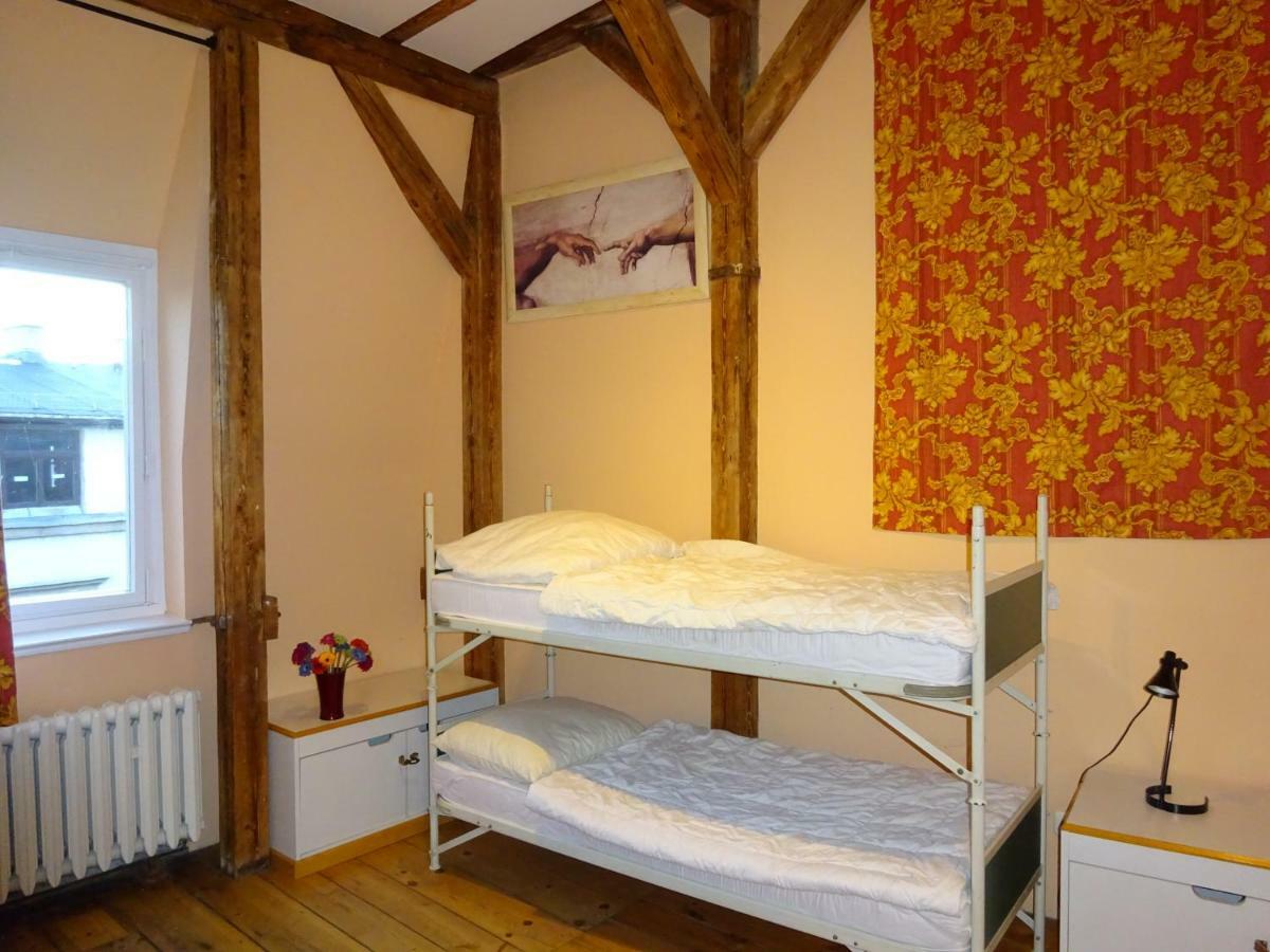 Hummel Hostel - Historische Stadtvilla Mit Garten Weimar  Luaran gambar