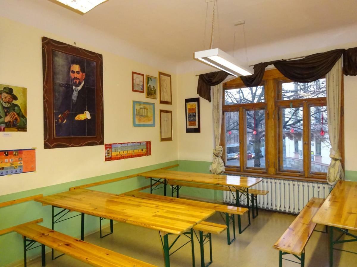 Hummel Hostel - Historische Stadtvilla Mit Garten Weimar  Luaran gambar